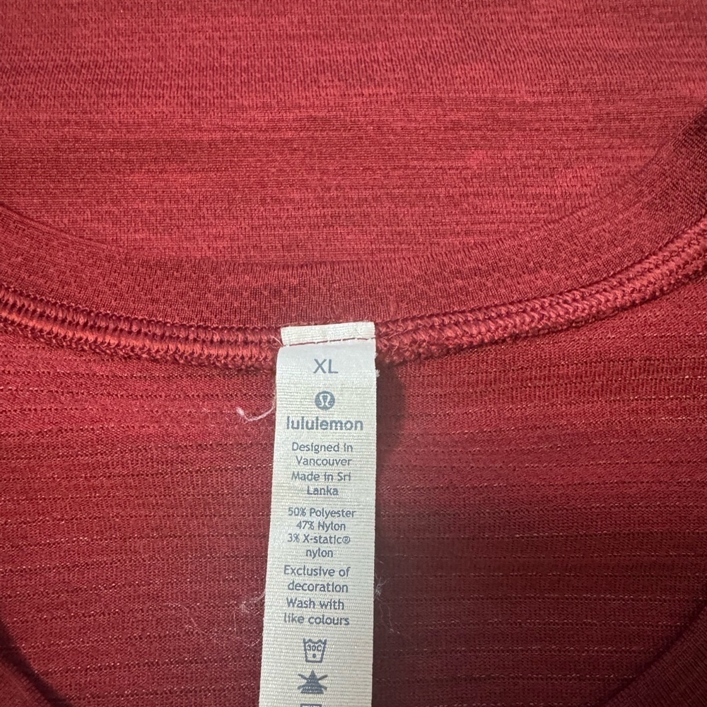 Lululemon Metal Vent Tech Red Size XL - Picture 4 of 8